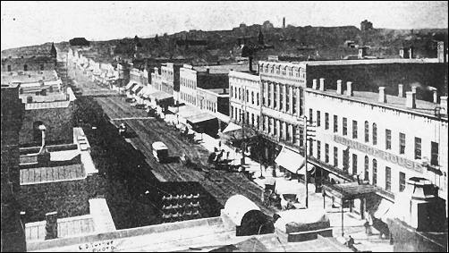 Lawrence in 1895